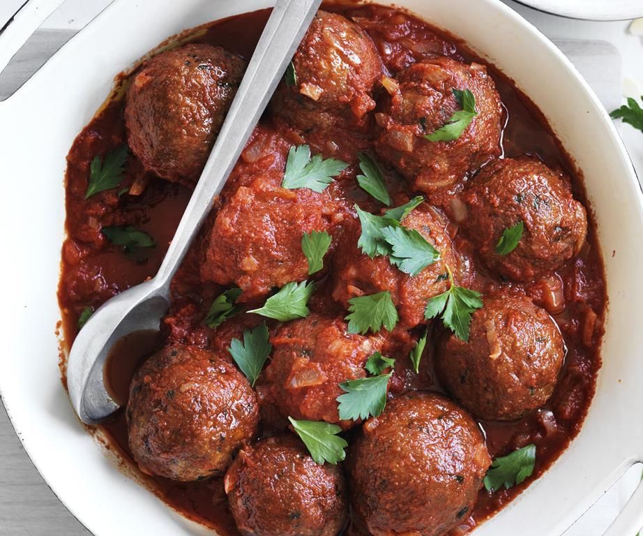 Spanish spicy pork and veal meatballs