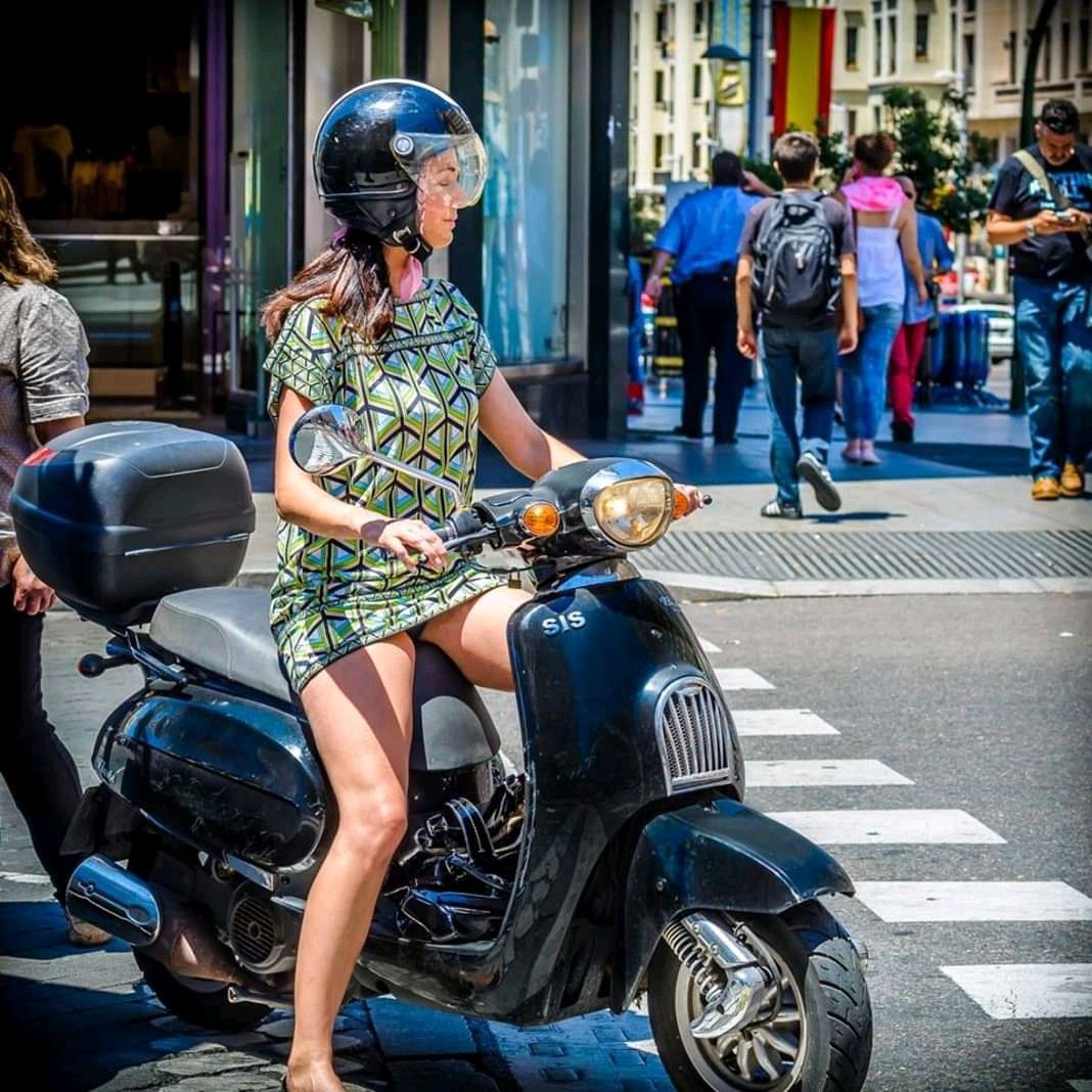 Pin By Hamed Hafezieh On Vespa Scooter Vespa Girl Motorcycle Riding Outfits Woman Scooter Girl
