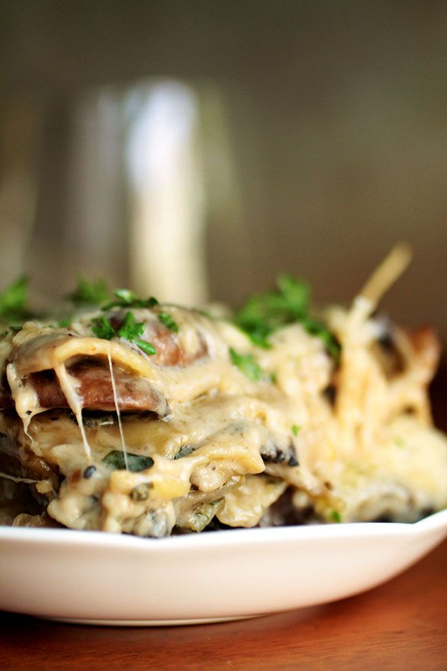 Mushroom Spinach Lasagna - Life As A Strawberry