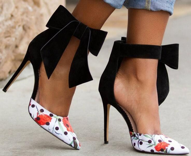 Heels Panosundaki Pin