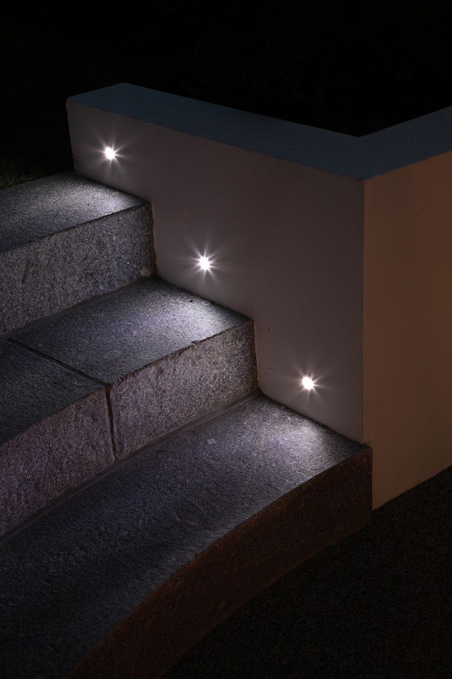 we created subtle lighting on these steps by using uniled led deck lights step lighting led deck lighting living room under stairs exterior step lights on we created subtle lighting on these steps by using uniled led deck lights step lighting led deck lighting living room under stairs steps by using uniled led deck lights