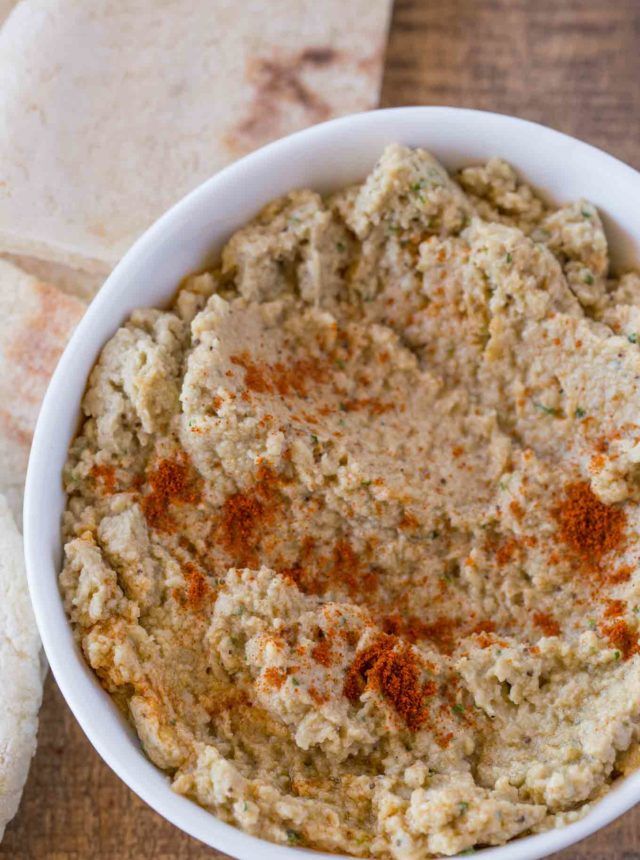 Buffalo Cauliflower Recipe Buffalo cauliflower, Food, Babaganoush