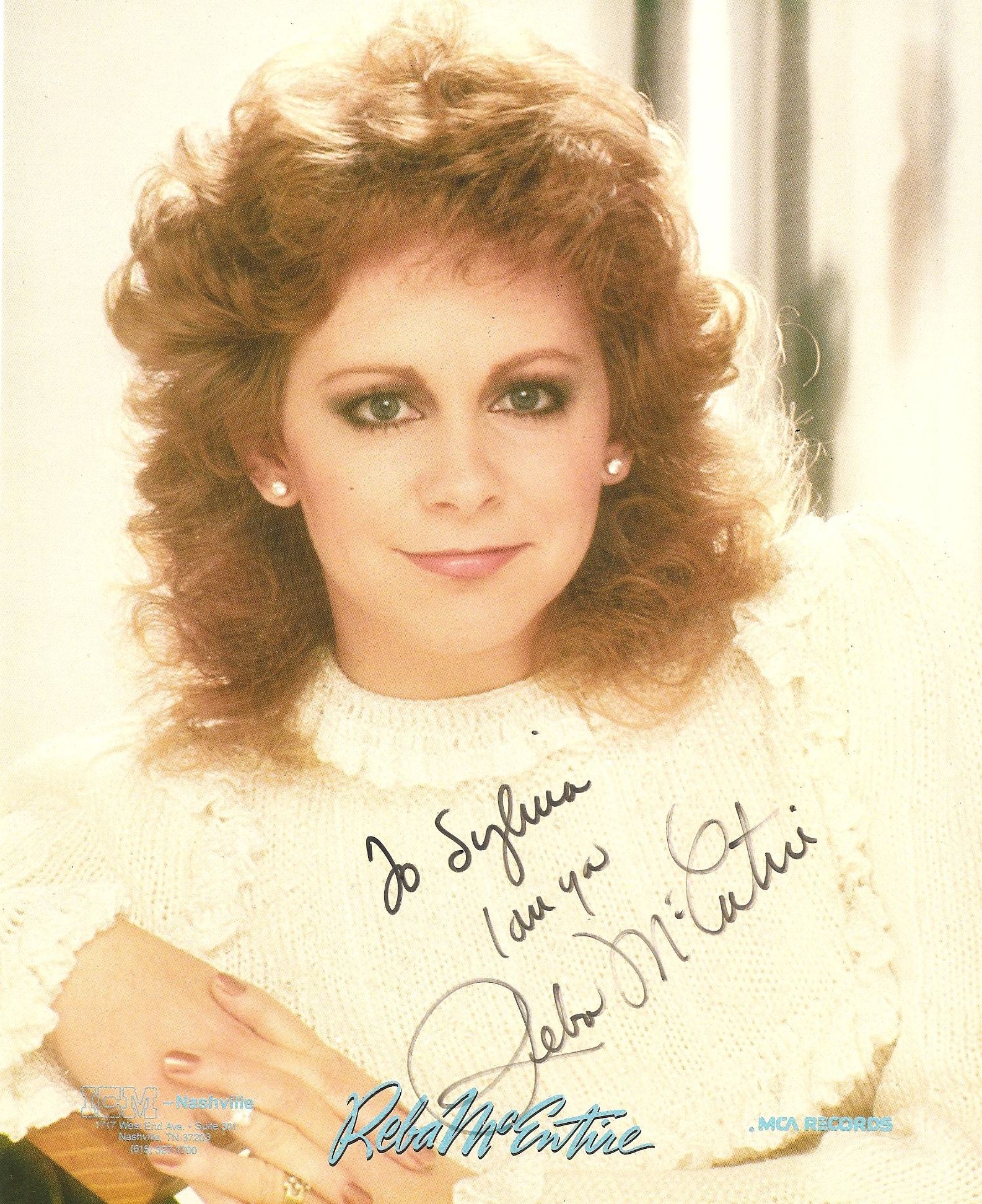 Reba McIntyre. Cheyenne Frontier Days. 80's era. | Country music