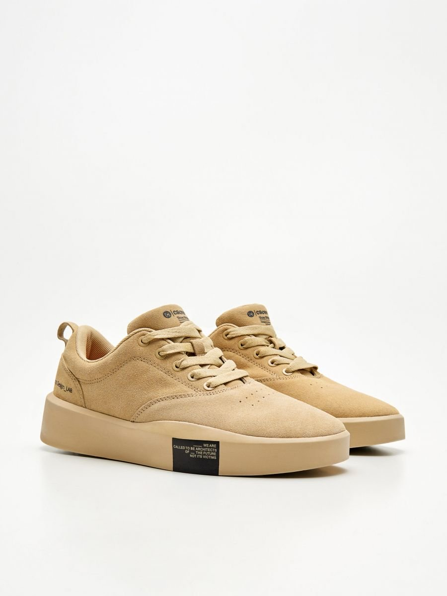 Sneakersy z naturalnej skóry, CROPP in 2020 | Men's shoes, Sneakers, Designer shoes