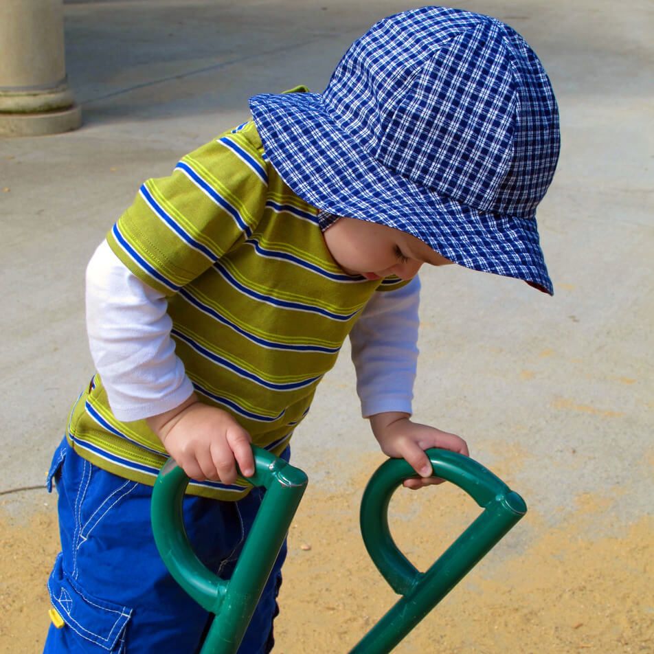 Download Sunny Day Sun Hat Pattern 0 to 8 years | Hat patterns to sew, Baby hat patterns, Childrens ...