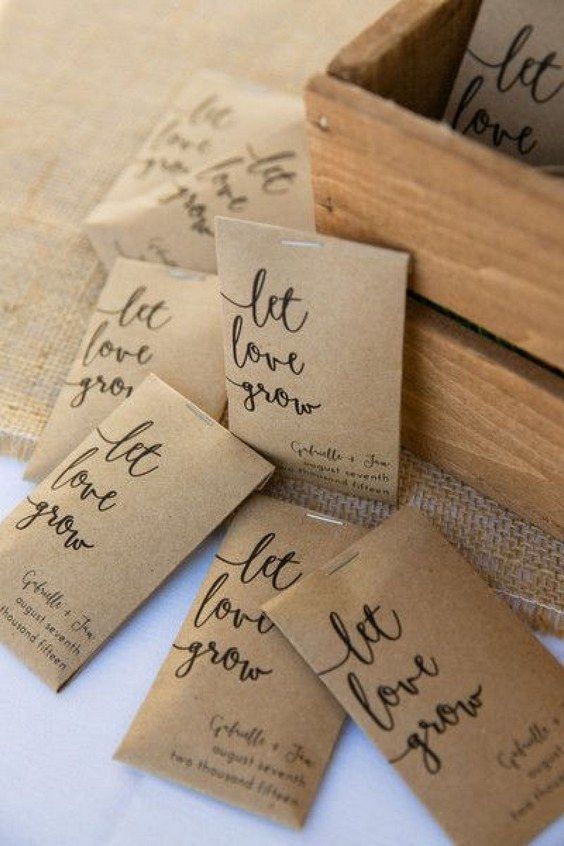 50 Rustic Country Kraft Paper Wedding Ideas Kraft Paper Seed Packets With Let Love Grow In Modern Calligraphy As Favors On Your Wedding Day Great Idea For Guests To Take Home And Watch