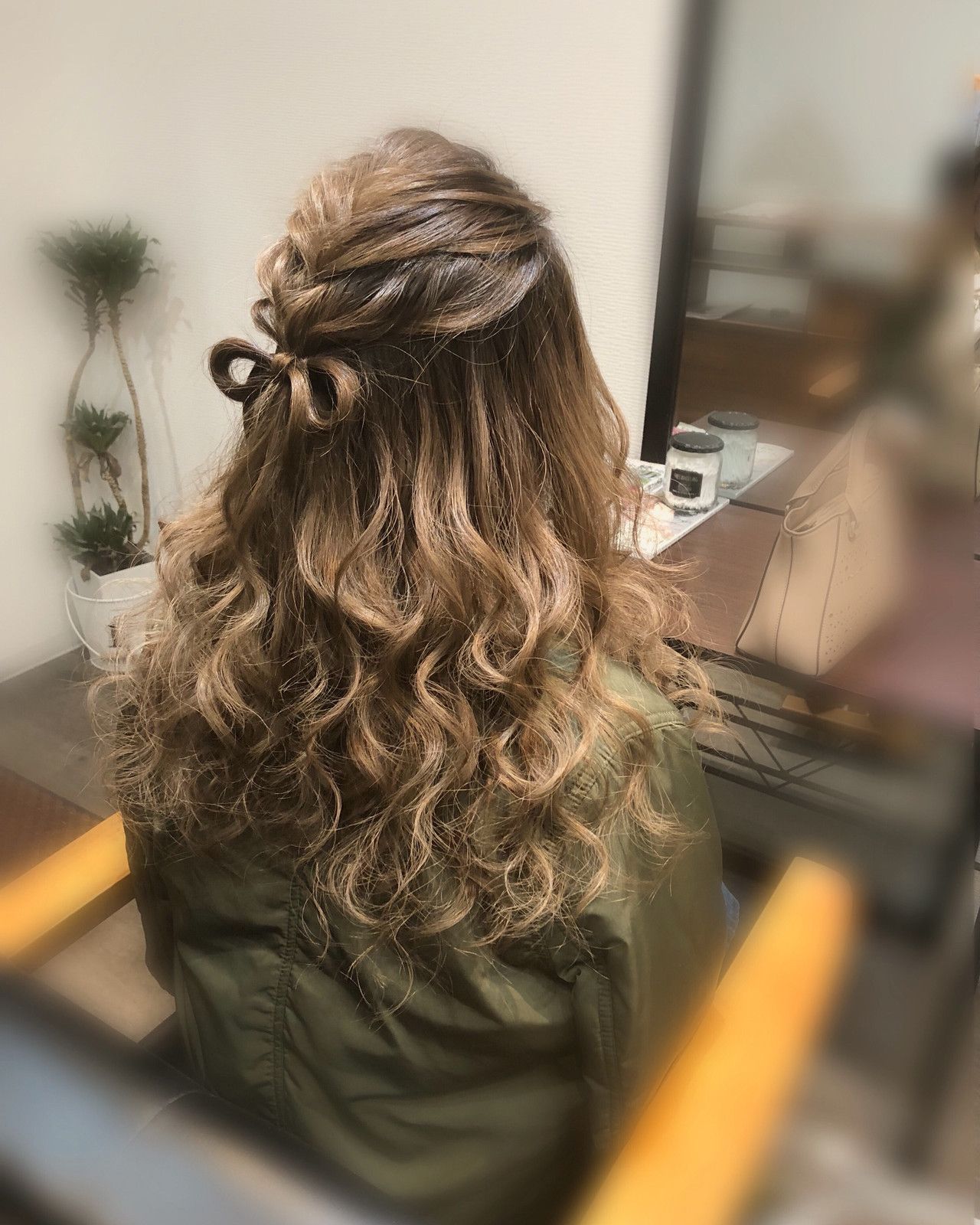 ロング専用 大人可愛い髪型から簡単おしゃれアレンジまで Hair かわいい ポニーテール ヘアスタイリング 可愛い髪型