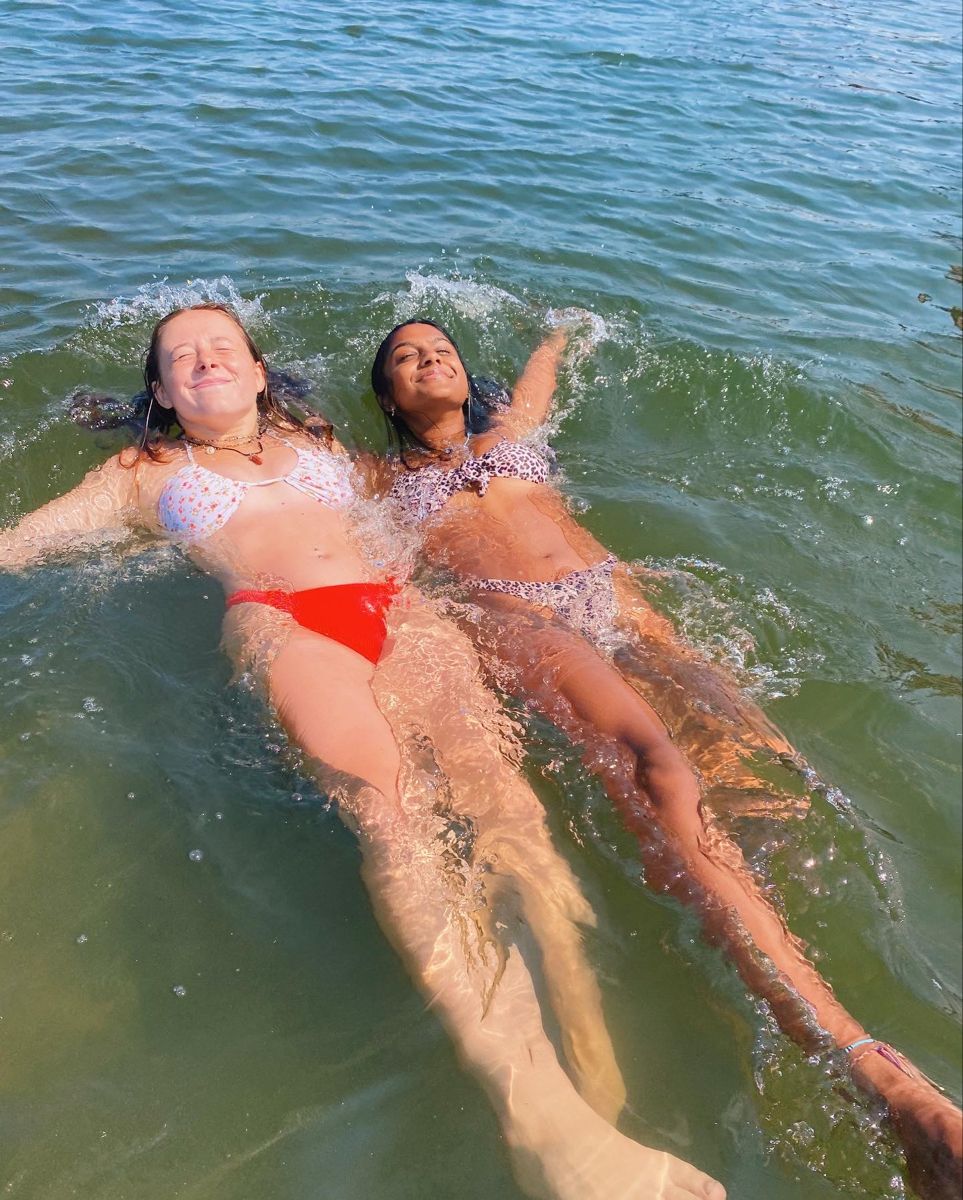 Bff Beach Photo Ideas bff-beach-photo-ideas