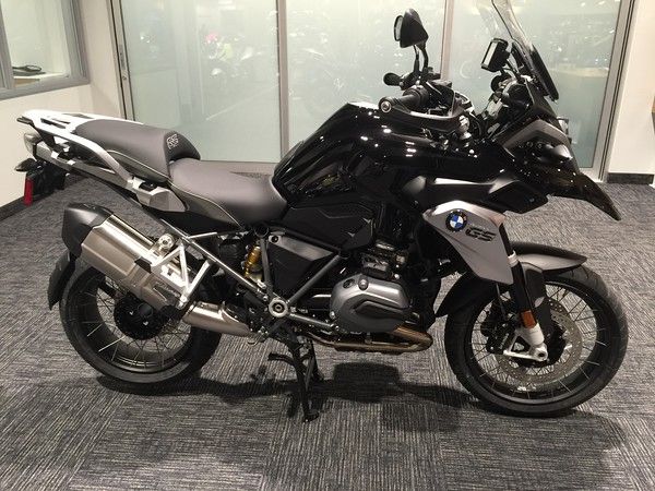15 Bmw R1200gs Ideas Bmw Adventure Motorcycling Adventure Bike