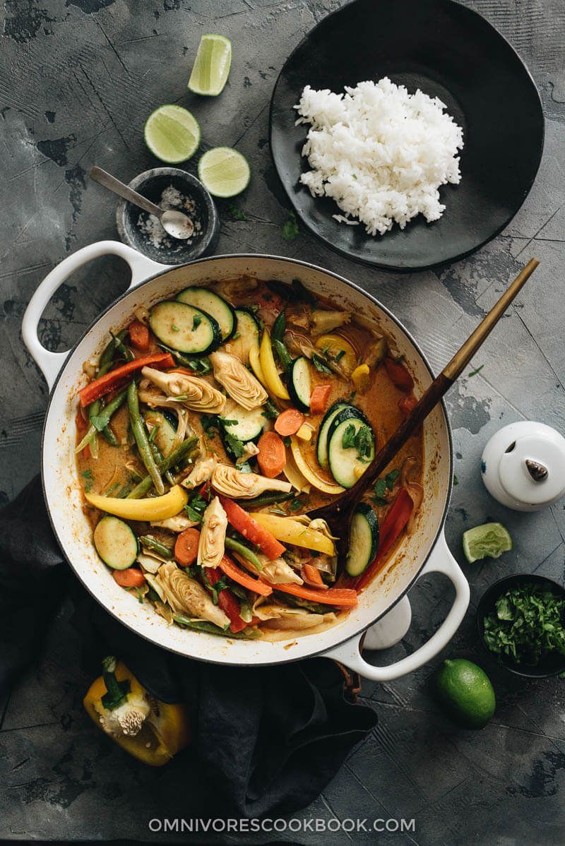 This rich and scrumptious vegetarian Thai curry is super fast and easy