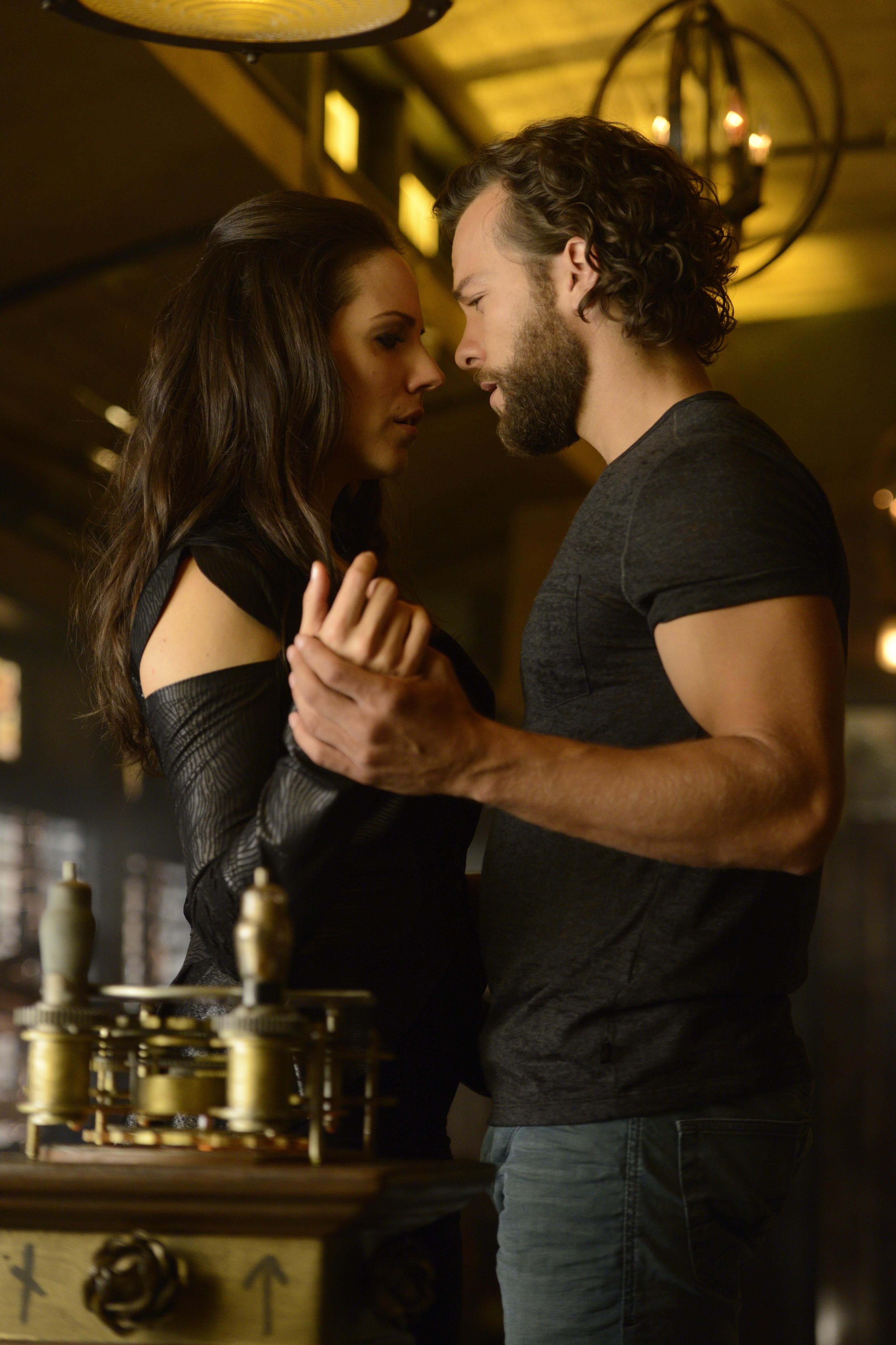 kyle schmid lost girl