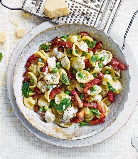 Pea, bacon and crème fraîche orecchiette