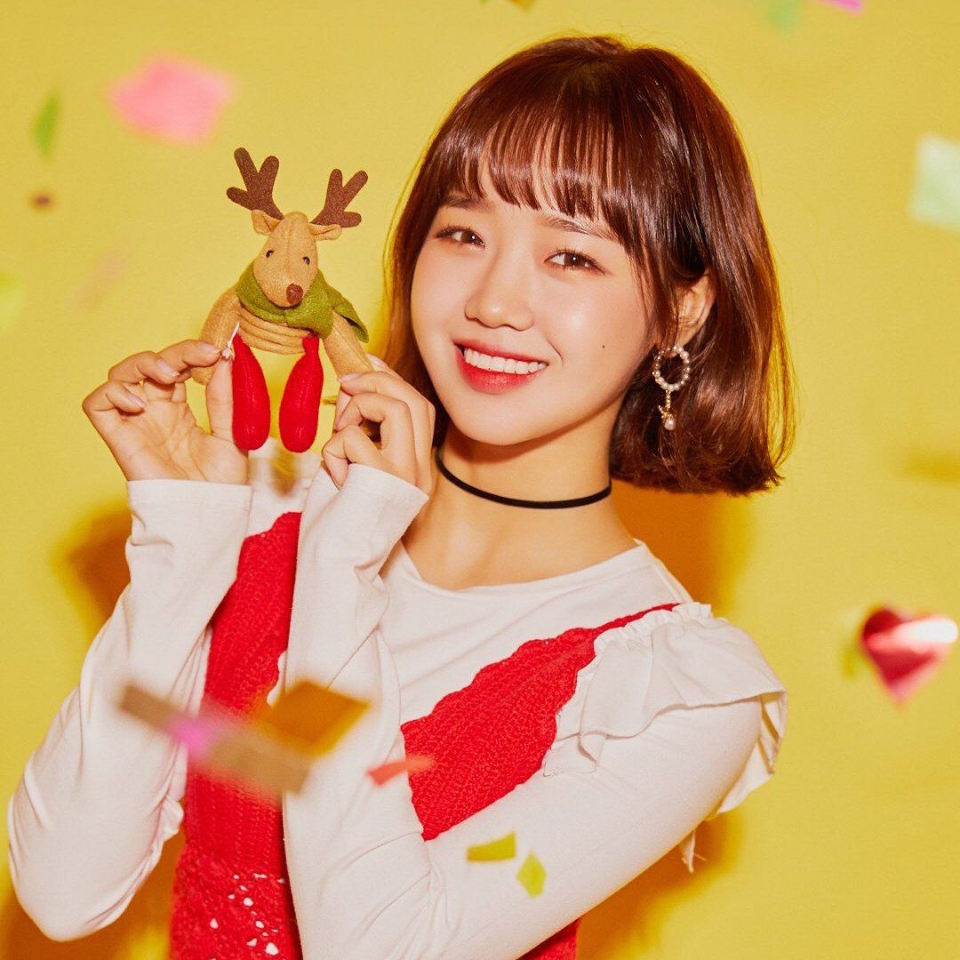 Pin on Choi Yoo Jung | 최유정