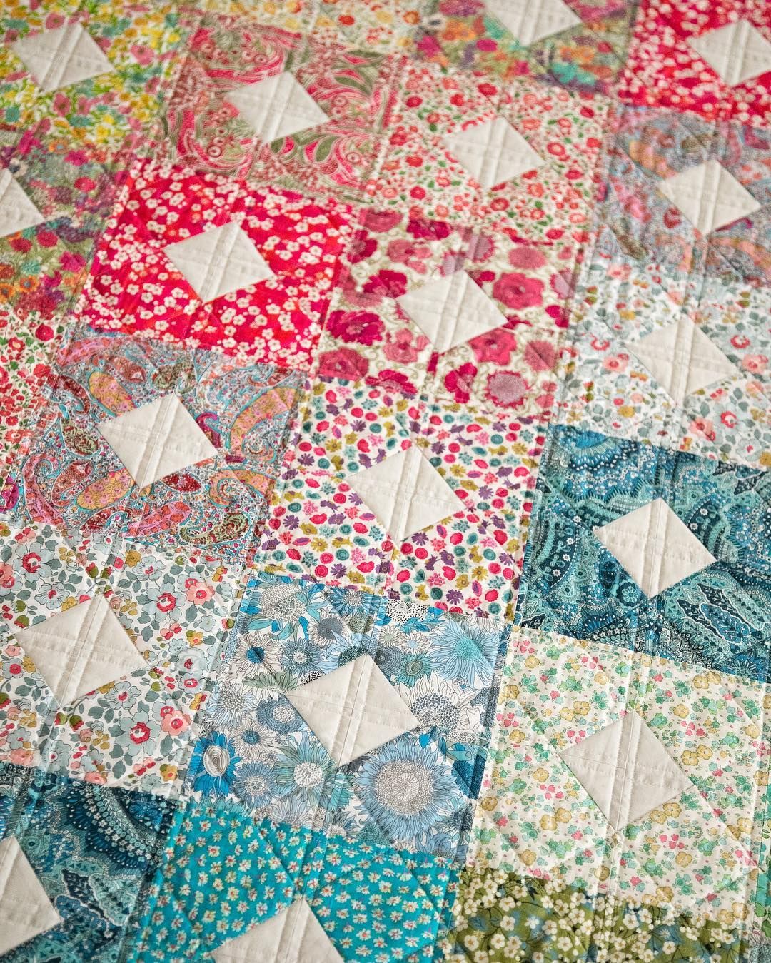 Jean S Diamonds Quilts Quilt Patterns Colorful Quilts