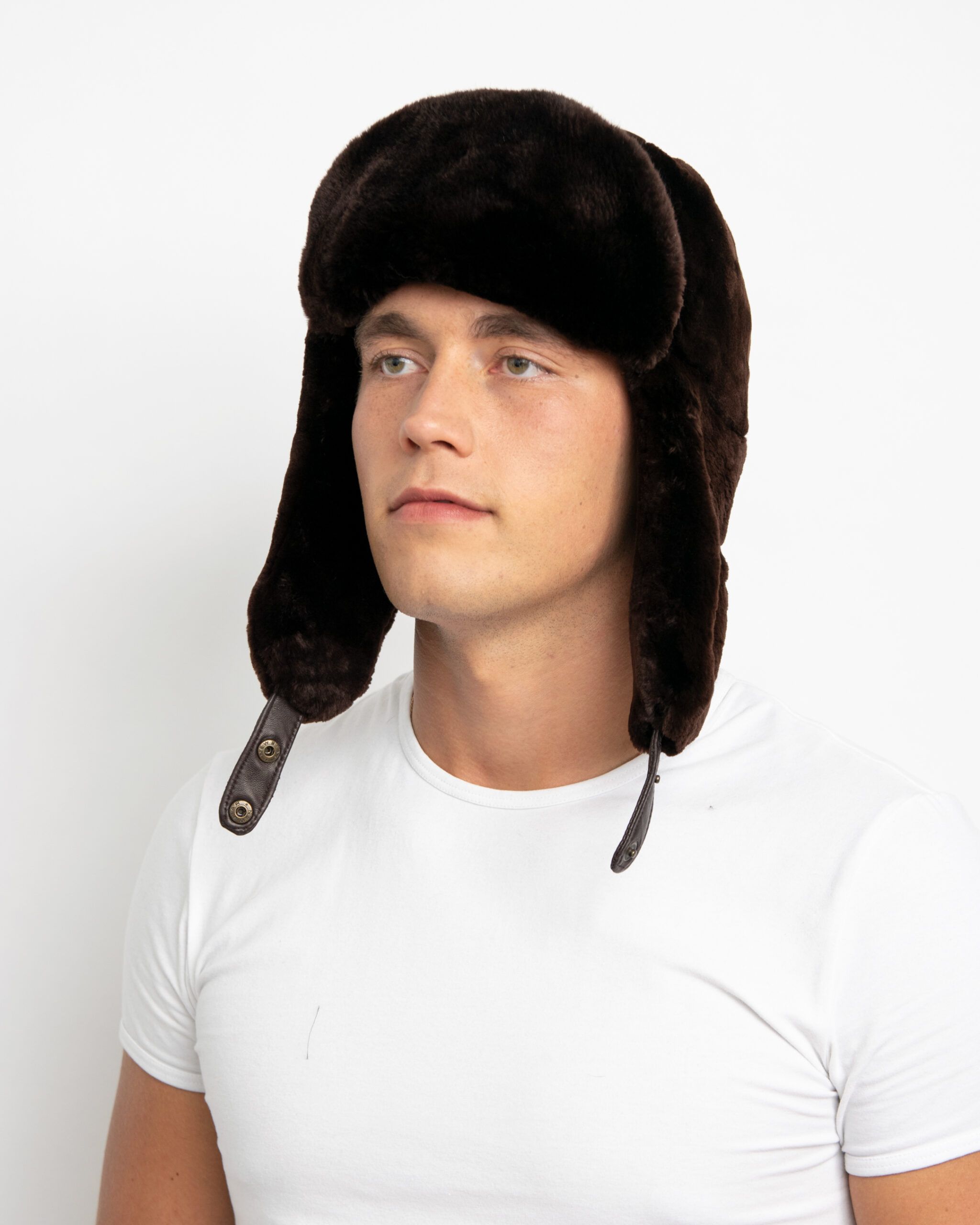 This Men's Brown Sheared Beaver Fur Tapper Hat is of the highest quality. Sheared Beaver Fur is the softest and most waterproof of all furs. Look great with this stylish Trapper Hat. The long ear flaps, classic style and warm Beaver Fur make this hat perfect for those cold winter months. The ear flaps can be worn down for extra warmth and style or neatly folded up and tied at the top or back. The inside is fully lined for extra comfort. Fur Clothing, Clothing Items, Trapper Hat Men, Mens Fur, Beaver, Hat Sizes, Hats For Men, Looks Great, Mens Outfits
