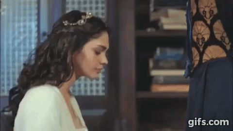 https://i.pinimg.com/originals/6b/16/83/6b16837f09d065c6fc7179e27e5de375.gif