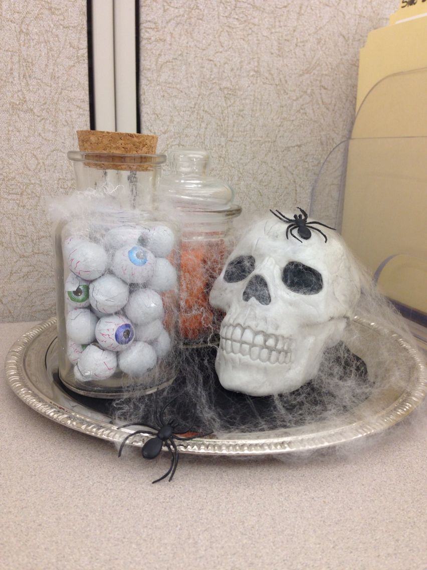 Cute DIY cubicle Halloween decoration Chocolate eye balls ...
