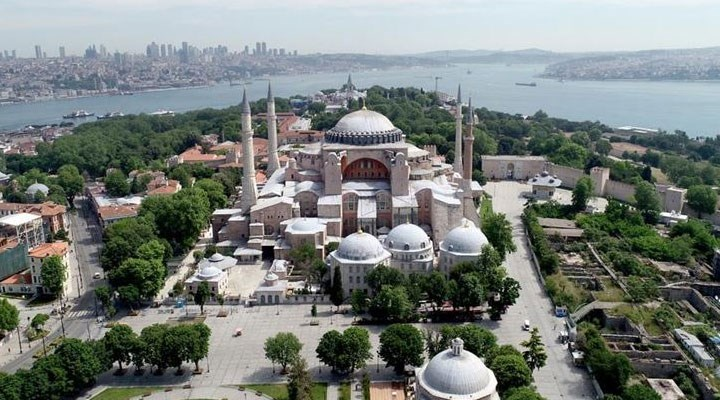 Semih Yildirim Adli Kullanicinin T86 Turkey Views Turkiye Rehberi Panosundaki Pin Hagia Sophia Camiler Yunanistan