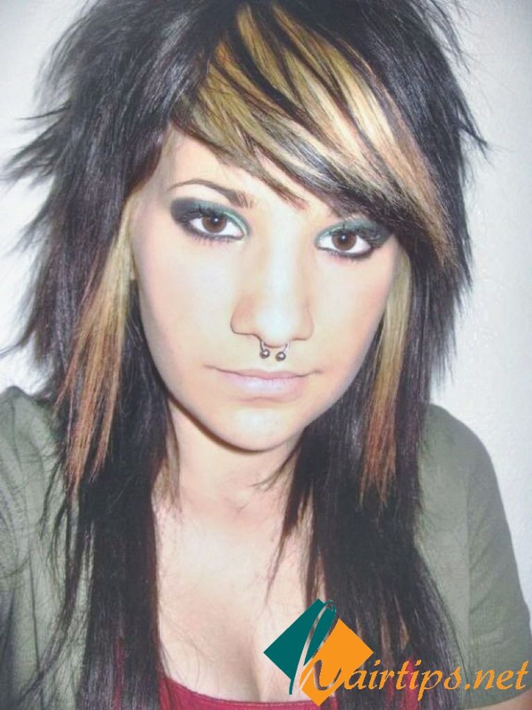 44 Amazing Emo Hairstyles That Will Blow Your Mind pictures picture 44 Amazing Emo Hairstyles That Will Blow Your Mind