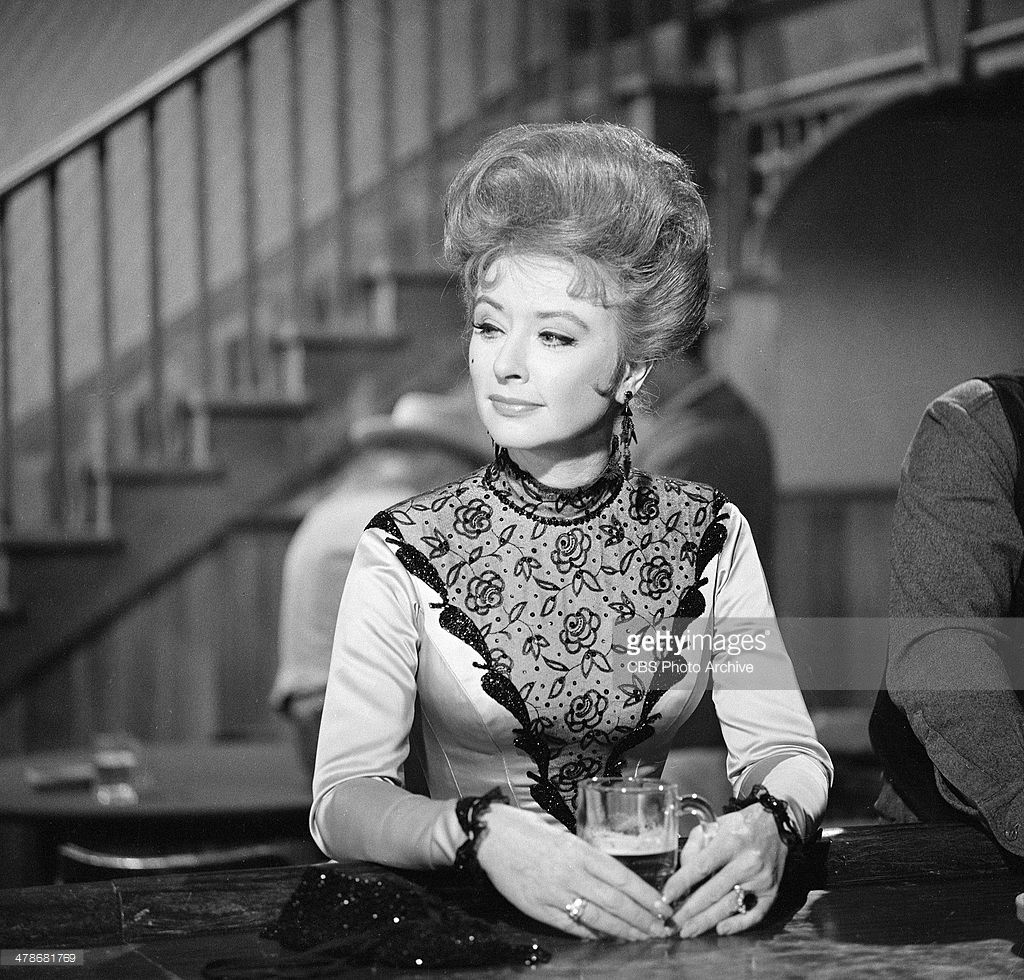 Kitty in Gunsmoke: The Unforgettable Feline Character of Classic Westerns
