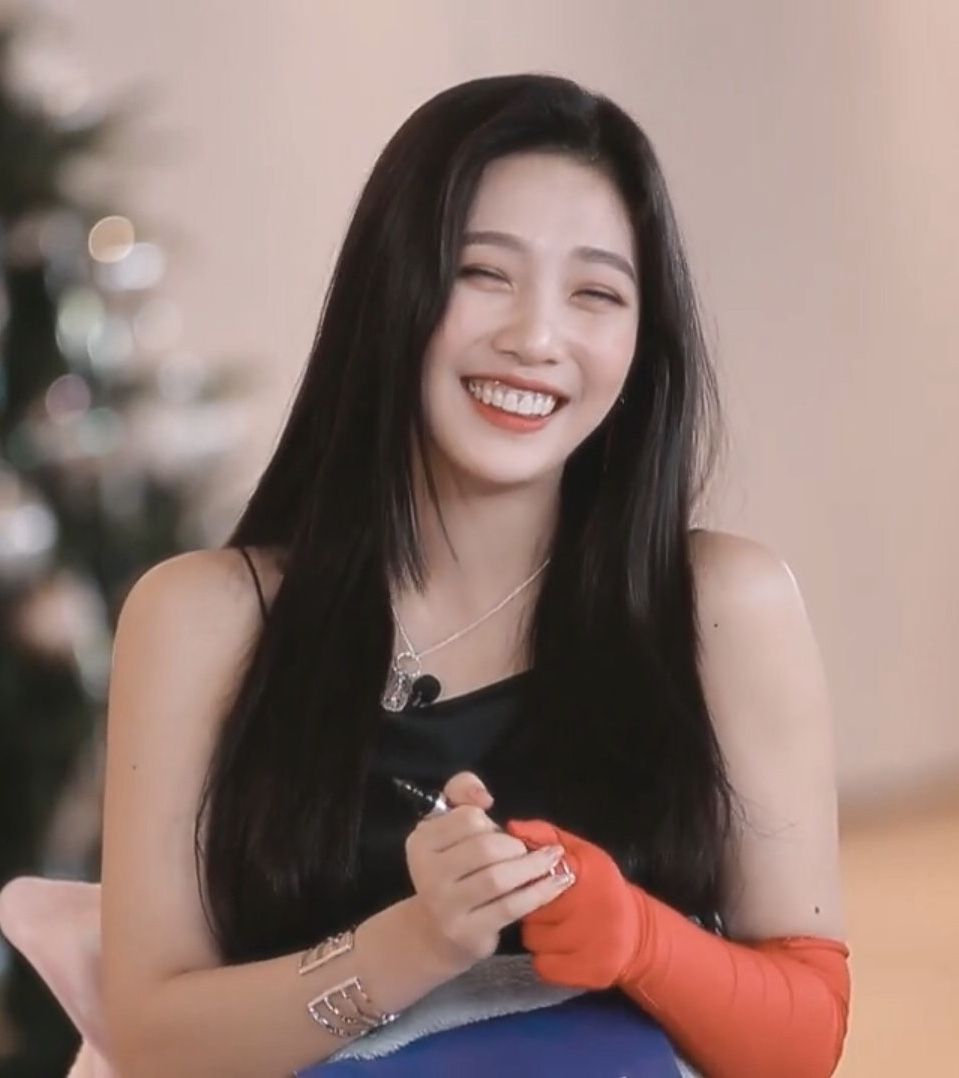 pin de em joy red velvet seulgi red velvet pin de em joy red velvet seulgi red velvet