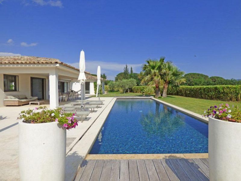 Belle villa moderne à 800m du centre #Grimaud A 800 m du village - pompe a chaleur chauffage maison Belle villa moderne à 800m du centre #Grimaud A 800 m du village - pompe a chaleur chauffage maison
