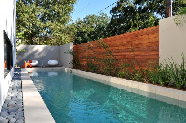 An L Shaped House In Houston Texas Pool House Designs Pool Designs Pool Remodel
