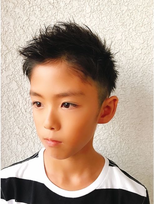 Dggスタイル キッズ 男の子 ツーブロック 刈り上げ L ディージィージィー Dgg のヘアカタログ ホットペッパービューティー Artofit Dggスタイル キッズ 男の子 ツーブロック 刈り上げ L ディージィージィー Dgg のヘアカタログ ホットペッパービューティー Artofit