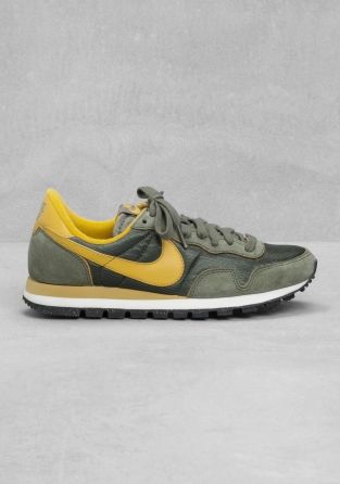 Mínimo Adentro Disco & Other Stories | Nike Air Pegasus '83 | Green | Nike air pegasus, Mens nike shoes, Nike boots Mínimo Adentro Disco & Other Stories | Nike Air Pegasus '83 | Green | Nike air pegasus, Mens nike shoes, Nike boots