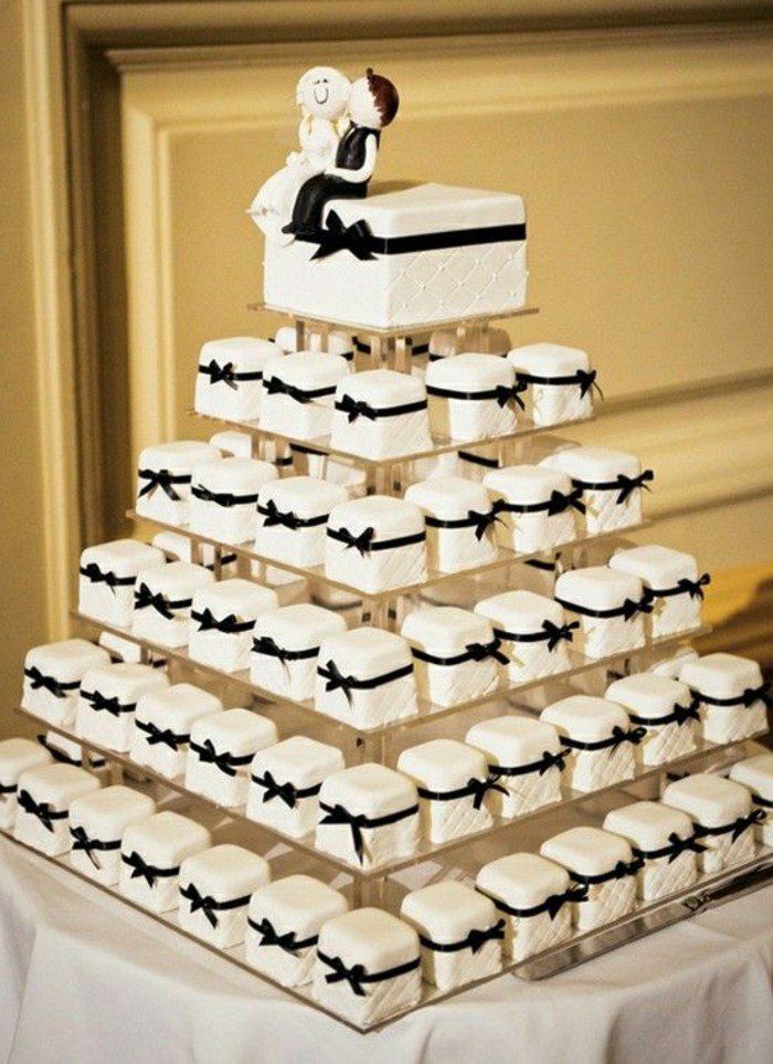 Les Plus Originales Pieces Montees Mariage En 65 Images Archzine Fr Individual Wedding Cakes Wedding Cake Alternatives Mini Wedding Cakes Les Plus Originales Pieces Montees Mariage En 65 Images Archzine Fr Individual Wedding Cakes Wedding Cake Alternatives Mini Wedding Cakes