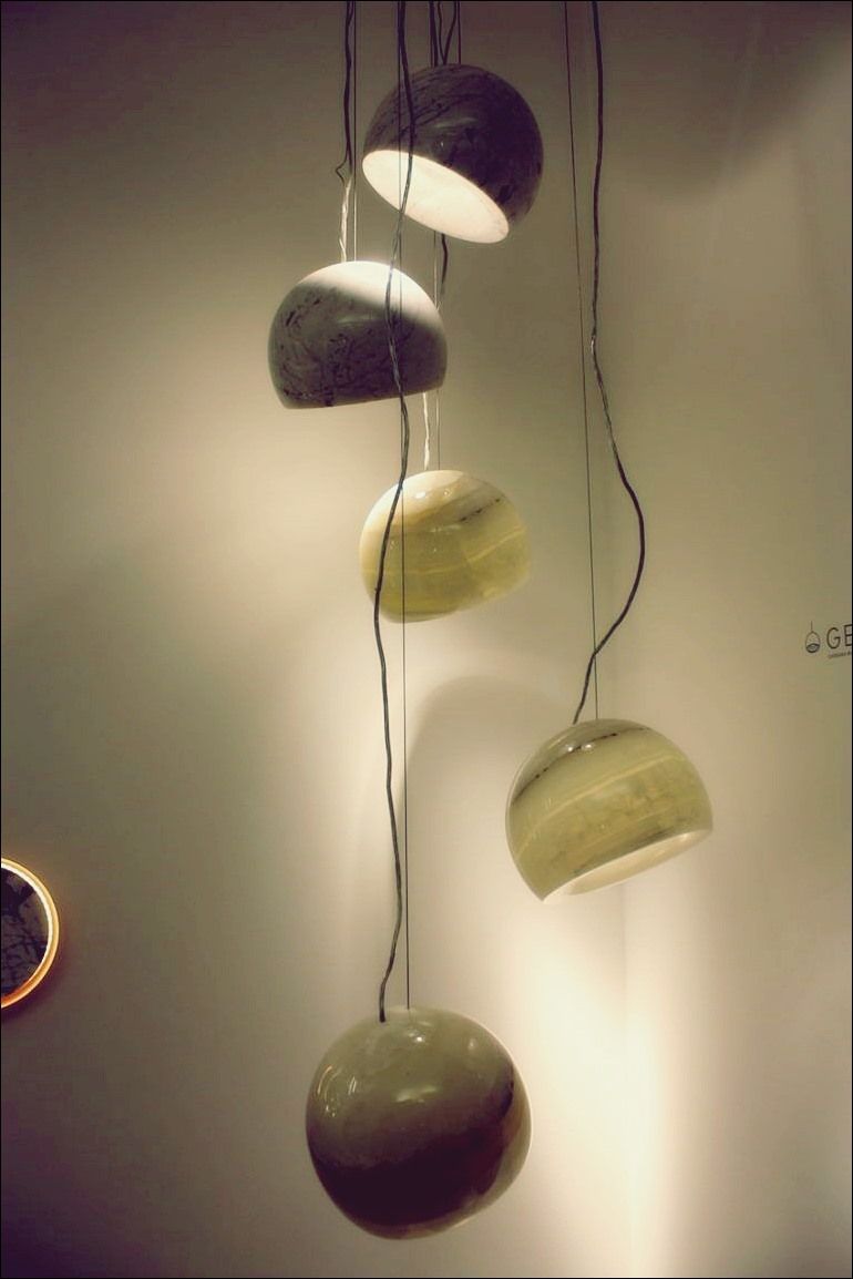 Designer Zeigen Ihre Schonsten Lichtobjekte In Glas Metall Und Mehr Beleuchtung Glas Und Venezianisches Glas