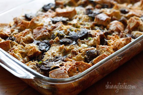Make-Over Breakfast Sausage and Mushroom Strata #sausage #strata #mushroom # breakfast #holiday #makeahead #e… | Sausage breakfast, Breakfast casserole easy, Recipes