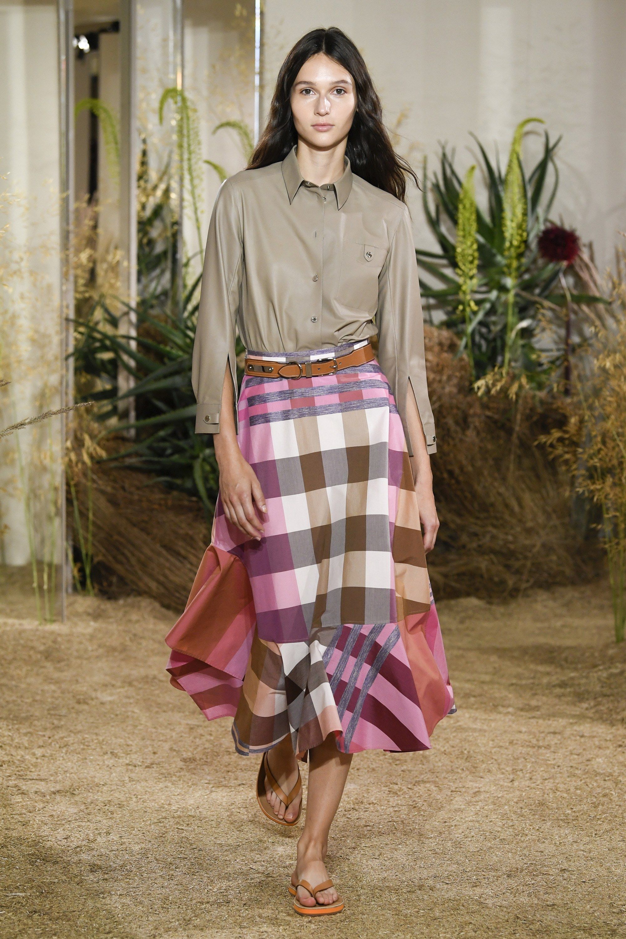 Круизная коллекция Chloé resort 2019 изображения Круизная коллекция Chloé resort 2019 изоражения