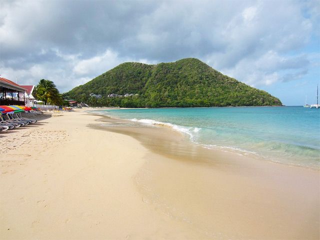 Luxury Caribbean Real Estate At Sugar Beach Residences In St Lucia Beach Residences In St Lucia