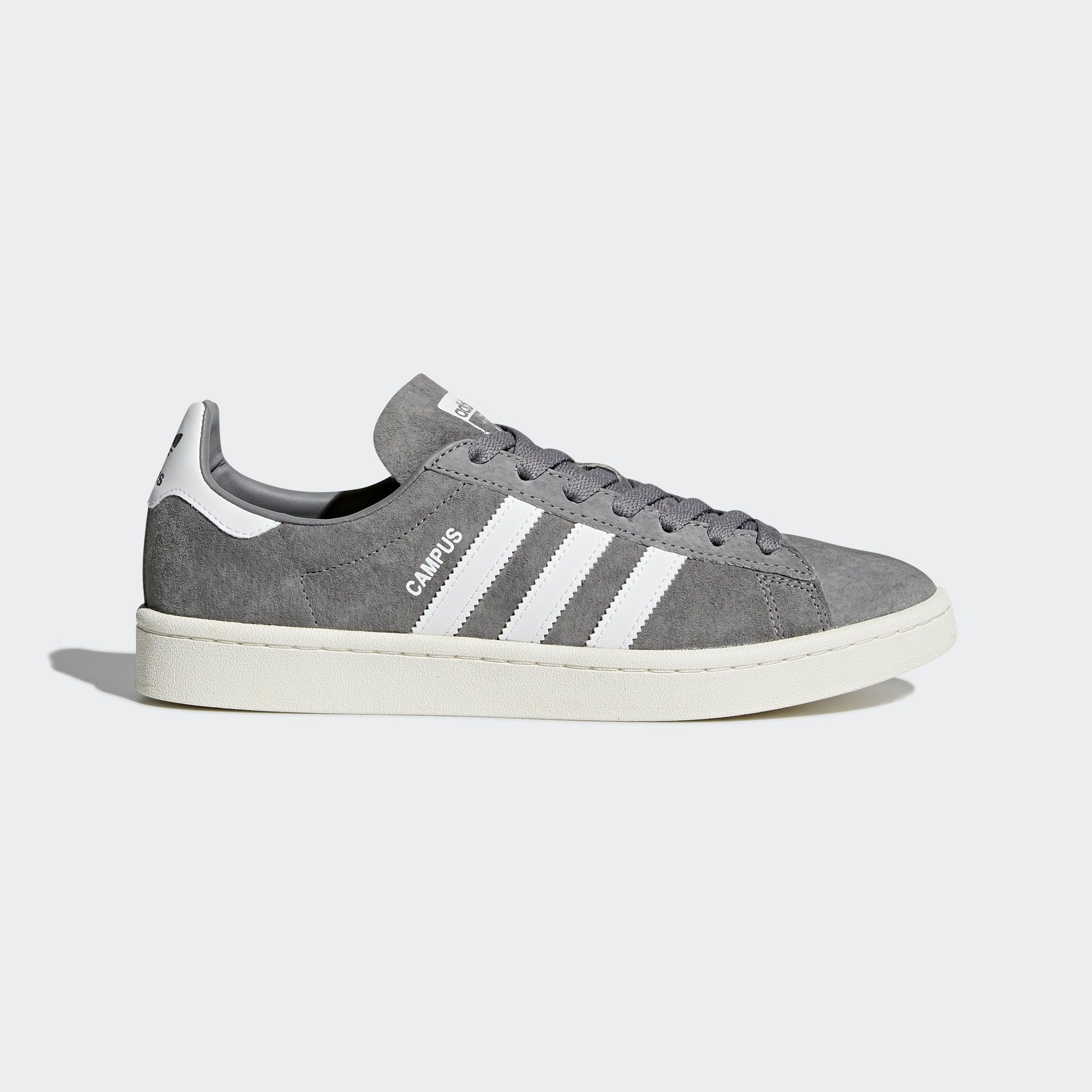 Icone De La Pop Culture La Sneaker Campus Revient Dans Des Matieres Premium Cette Version Affiche Une Tige En Nubu Adidas Campus Shoes Adidas Campus Sneakers