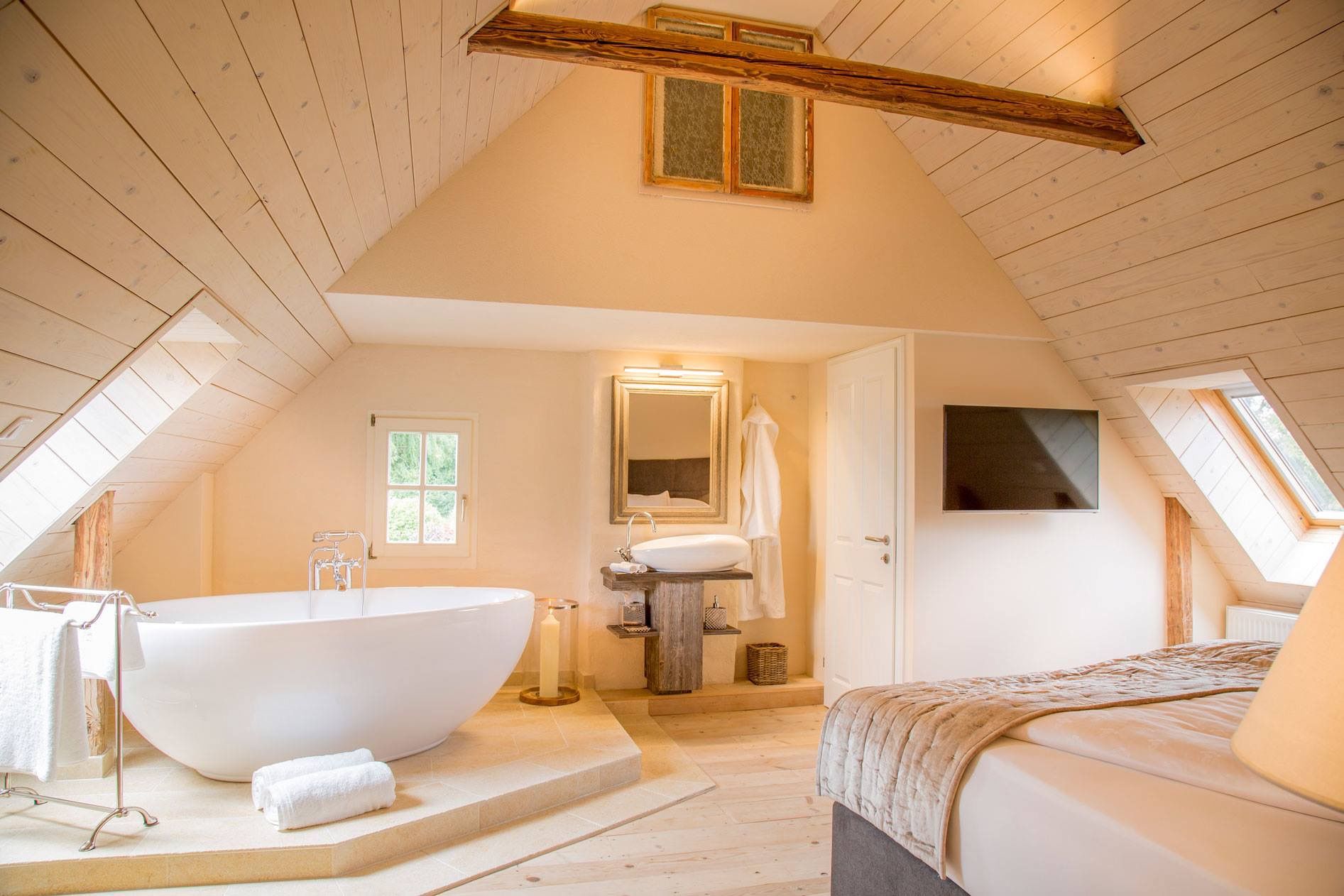 Dachbodenausbau Schlafzimmer Pin von Humberto Echeverry auf Haus | Dachausbau schlafzimmer