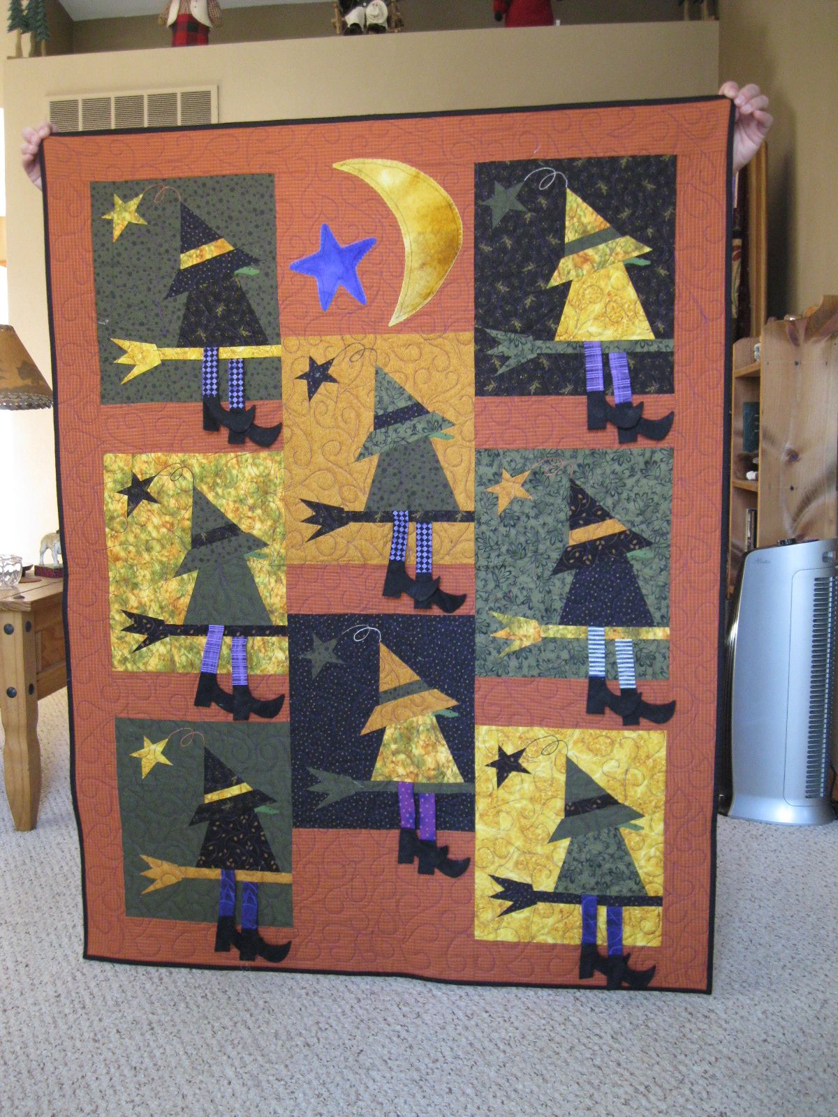 If The Hat Fits Pattern By Buggy Barn Halloween Quilts Holiday Quilts Quilts