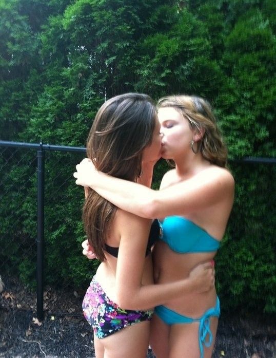 Bikini shower cute makeout