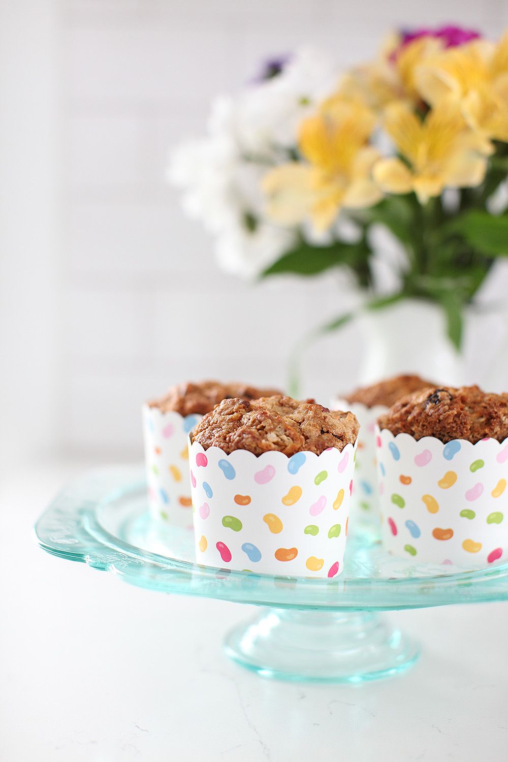 Morning Glory Muffins win all-time best name for a way to start your day muffin description. They're chocked full of carrot, apple, coconut, pecans and raisins leaving your body feeling both nourished and like you just had a really yummy treat. Weekday Breakfast, Breakfast Meal Prep, Breakfast On The Go, Breakfast Recipes, Family Favorite Meals, Favorite Recipes, Morning Glory Muffins, Bowl Of Cereal