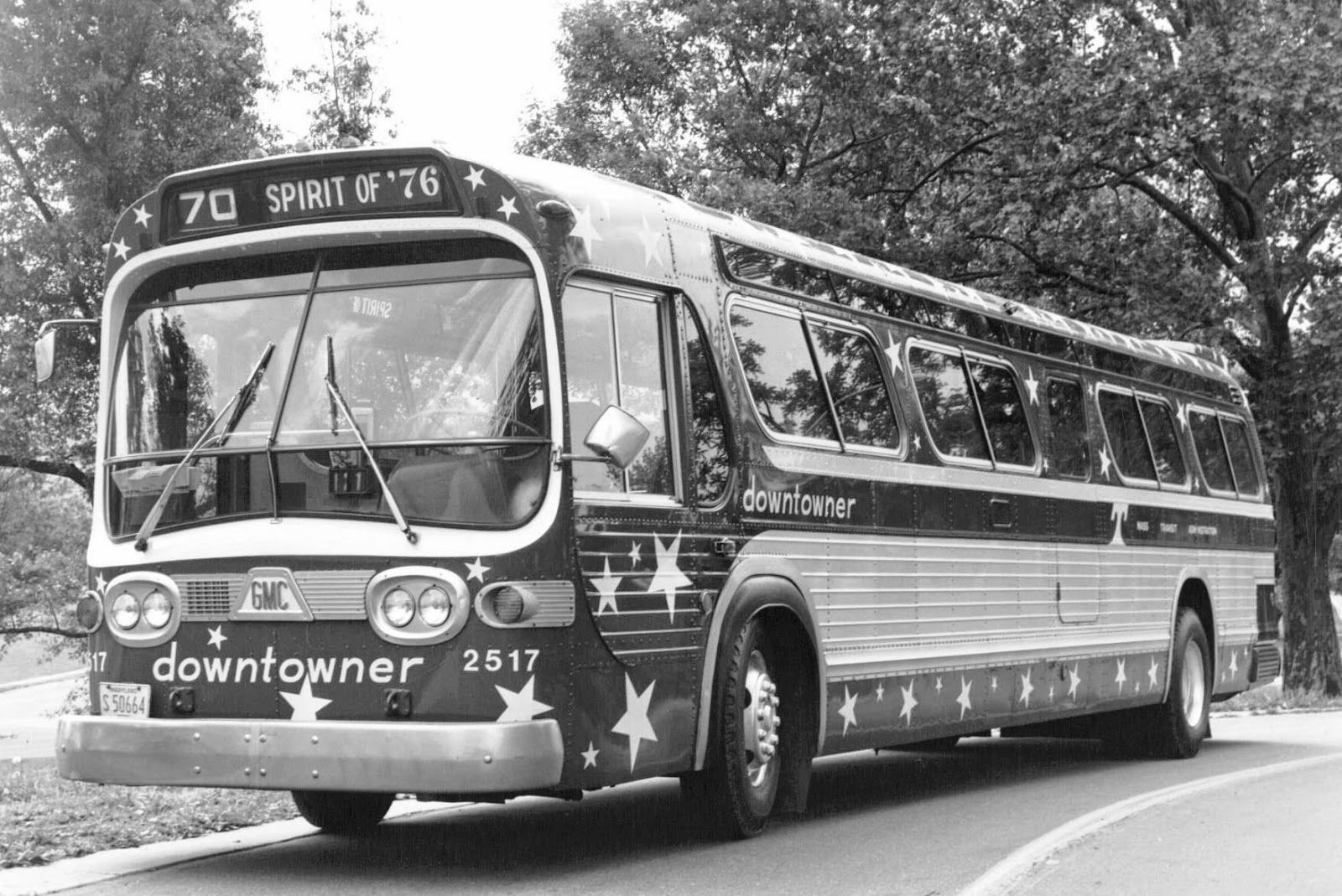 Baltimore GM Fishbowl Spirit of 76 Downtowner bus Retro