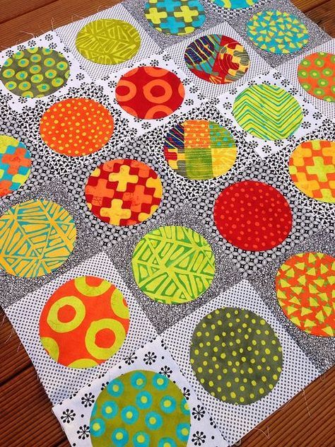 Wordless Wednesday : Circles