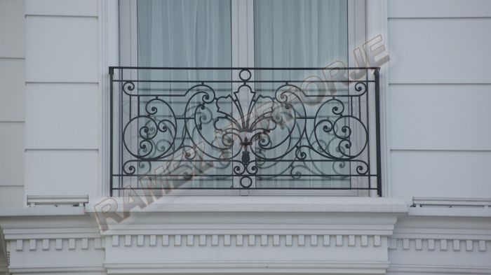 Ferforje Balkon Korkulugu Modeli El Isciligi Fransiz Balkon French Balcony Wrought Iron Balcony Www Ramezferforje Com Tr Korkuluklar Balkon Bina Ferforje Balkon Korkulugu Modeli El Isciligi Fransiz Balkon French Balcony Wrought Iron Balcony Www Ramezferforje Com Tr Korkuluklar Balkon Bina