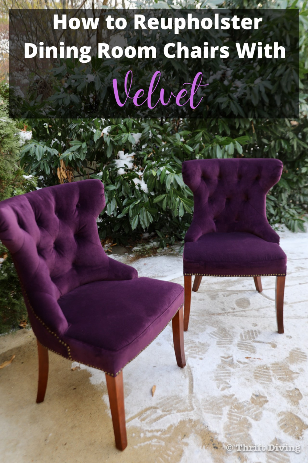 How to Reupholster Dining Room Chairs with Velvet Fabric Dining Room Chairs Makeover, Reupholster Dining Room Chairs, Velvet Dining Room Chairs, Dinning Room Chairs, Reupholster Furniture, Upholstery Diy, Diy Dining, Diy Furniture, Refurbished Furniture