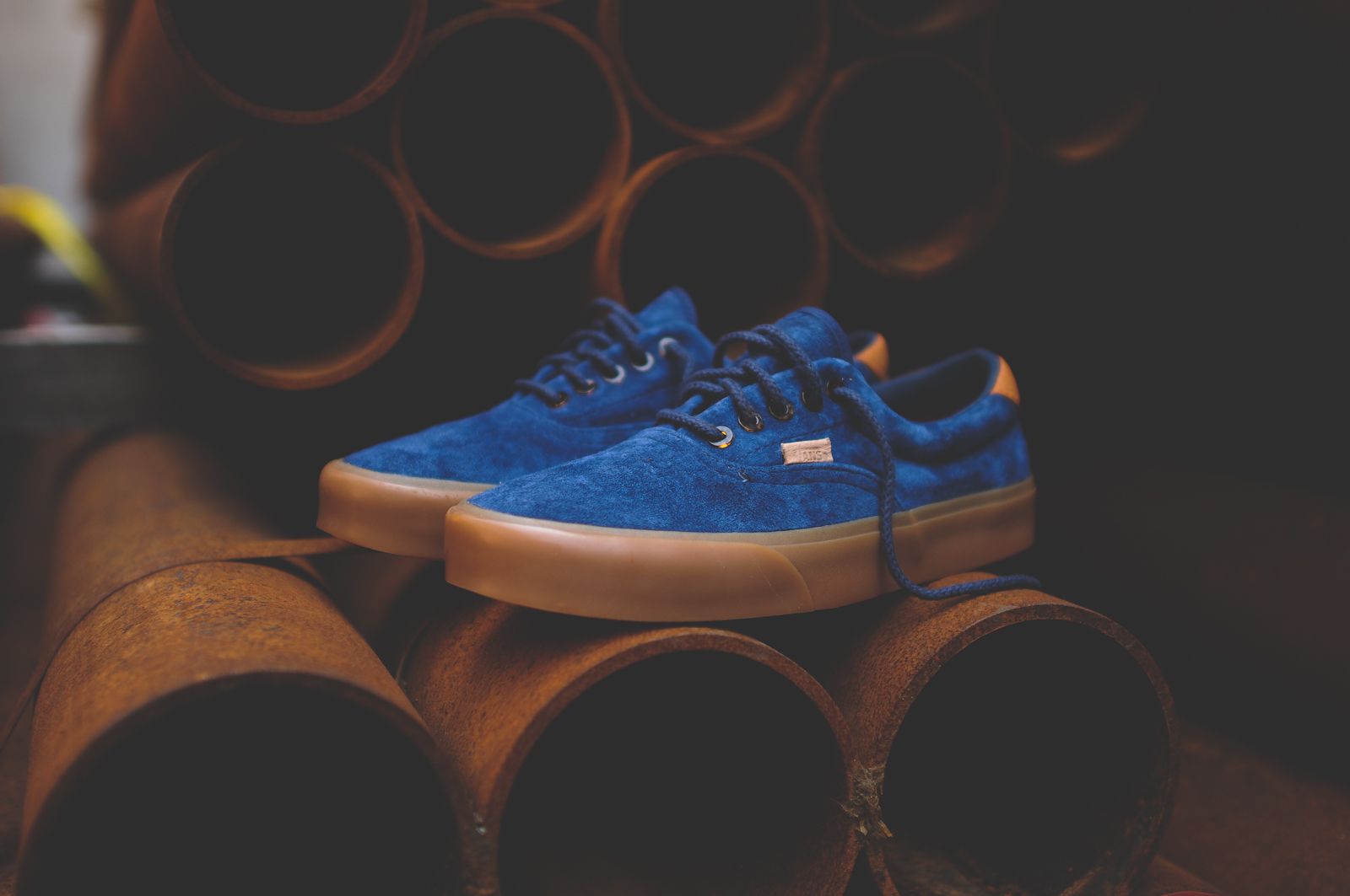 vans era blue gum sole