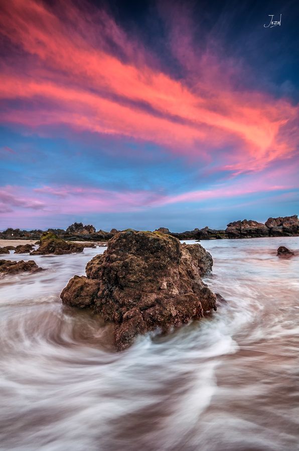 Playa Chica Puerto Del Carmen Beautiful Nature Beautiful Places To Visit Beautiful World