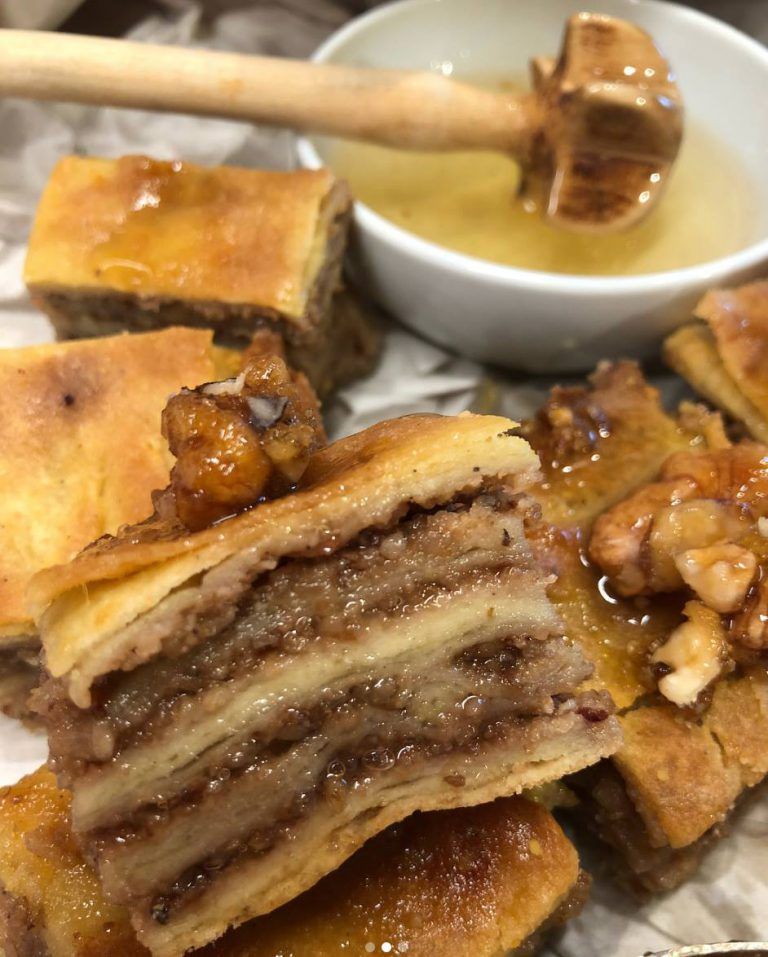Szafi Reform szénhidrátcsökkentett baklava (gluténmentes, tejmentes, paleo) – Éhezésmentes karcsúság Szafival Baklava, Paleo, Apple Pie, French Toast, Pork, Sweets, Meat, Breakfast, Kale Stir Fry