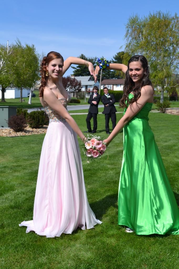 Senior Prom Best Friends 3 Prom Picture Poses Prom Poses
