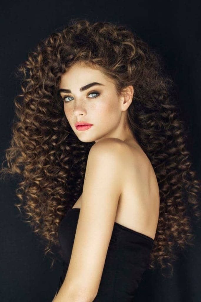 Looking for some new long curly hairstyles? Then check out some of our