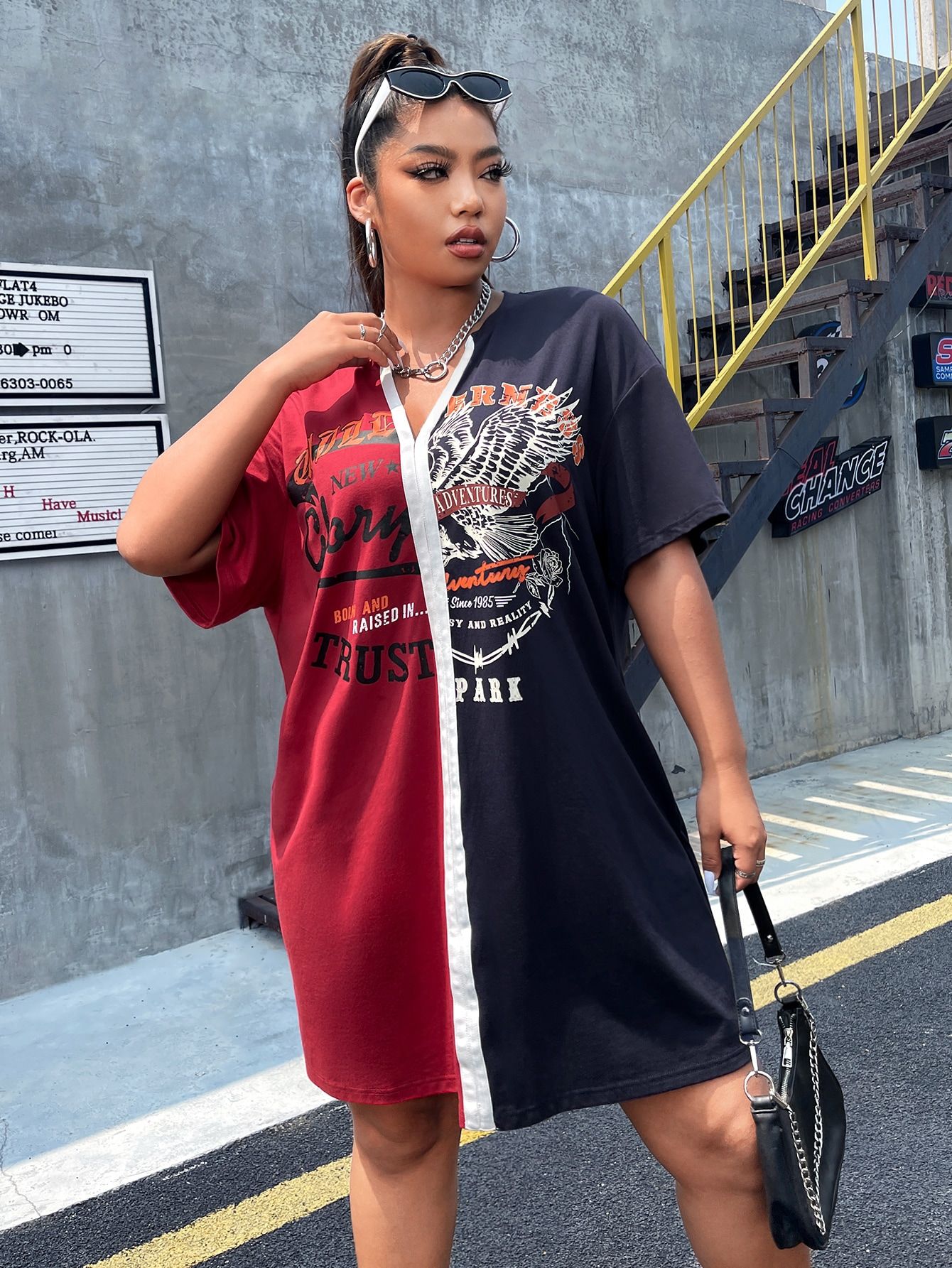 Multicolorido Casual Collar Meia manga Tecido Bloco de cores Camiseta Embellished Elasticidade Baixa Vestidos Plus size Vestidos Plus Size, Plus Size Dresses, Dress P, Shirt Dress, T Shirt, Eagle Print, Half Sleeves, Color Blocking, Two Tone