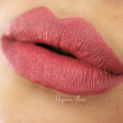 Avon True Colour Perfectly Matte Lipstick Divine Twig